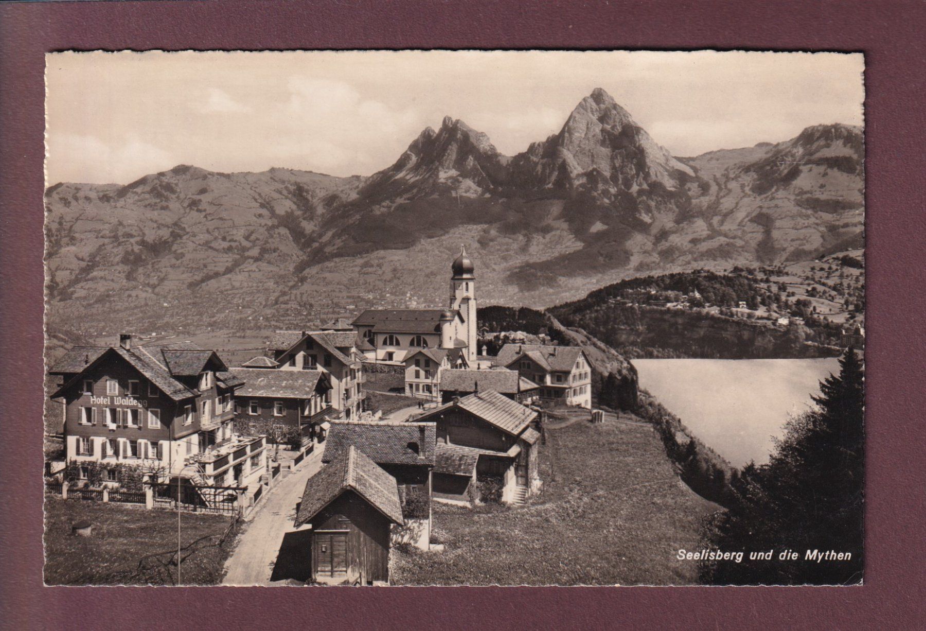 Cartoline postali: SEELISBERG - Hotel Waldegg - Mythen – Usato da Pully venduto da nicecards