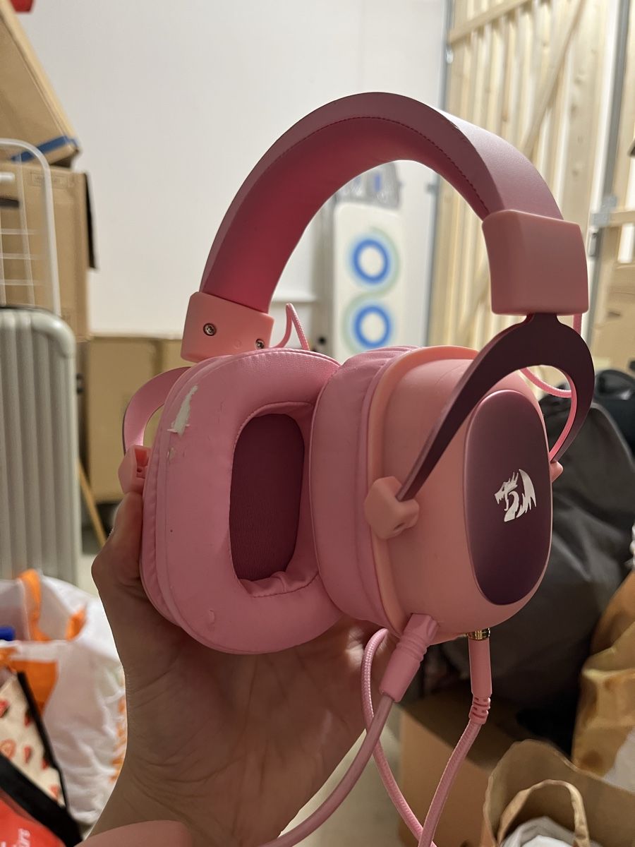 Casques audio: Gaming Kopfhörer Pink – D'occasion à Schaffhausen par VKShop 1
