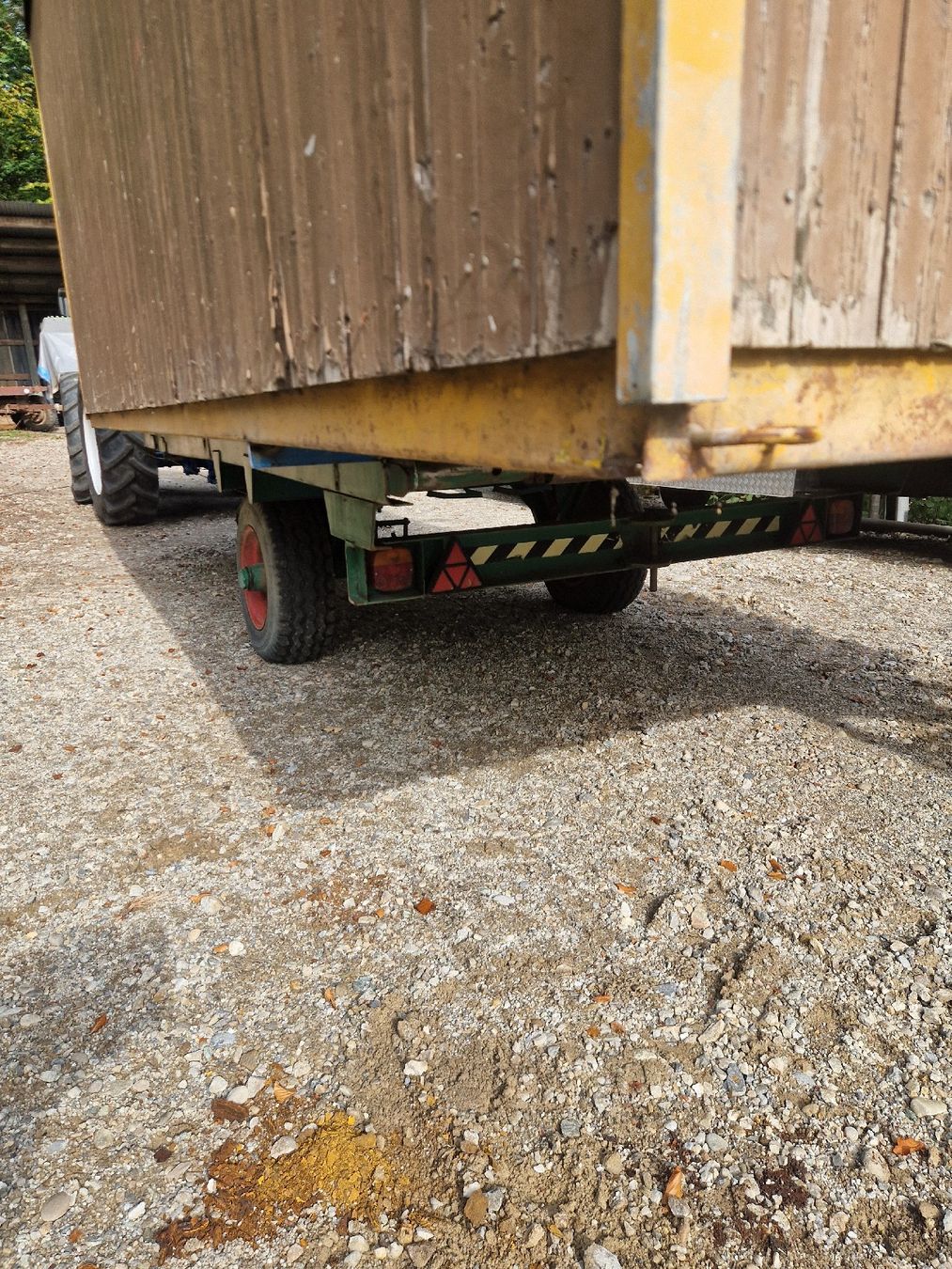 Anhänger: Bauwagen Holz  – Gebraucht aus Sumiswald von ForstCounty 3