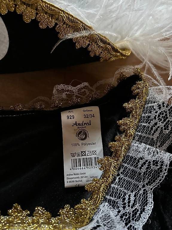 Costumi: Musketier Kostüm  – Usato da Brittern venduto da Choia01 3