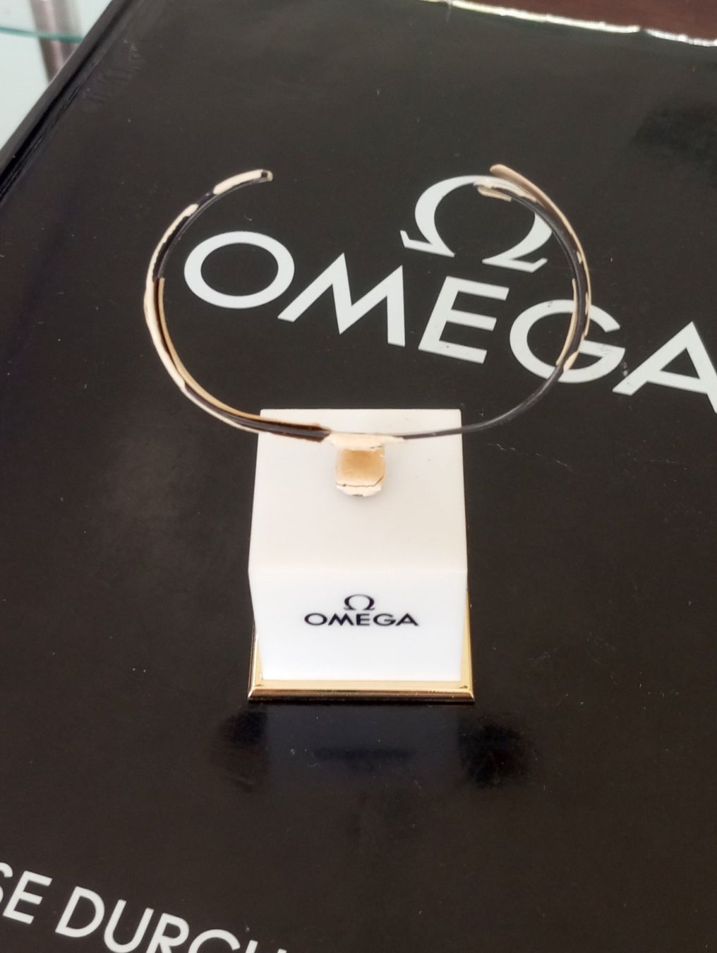 Altri accessori per orologi: Omega Uhren Ständer - Vintage – Usato da Basel venduto da magicpower99