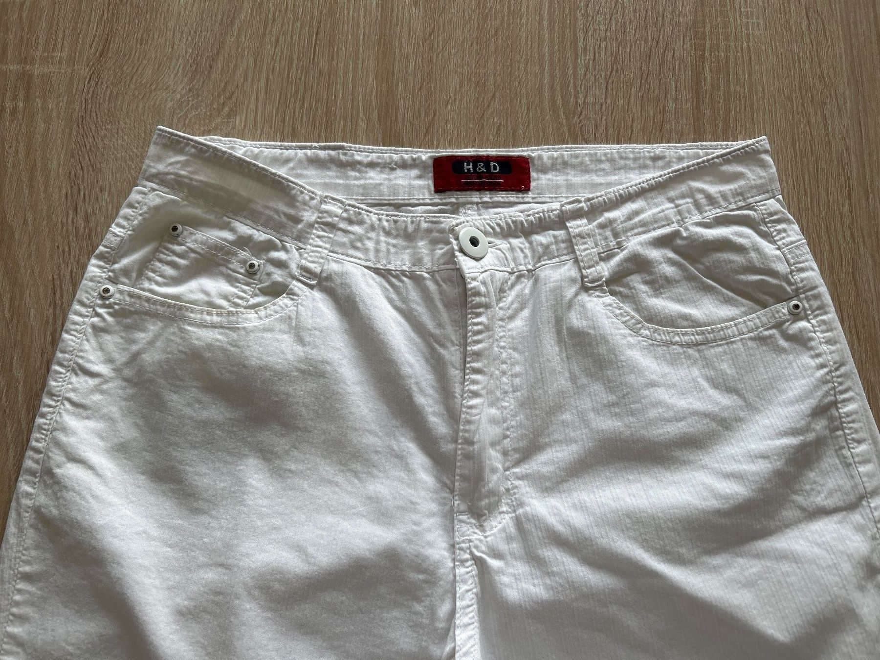 Jeans: H&D Jeans Capri weiss Gr. IT46 /D 42 – D'occasion à Brunnen par Nala2929 4