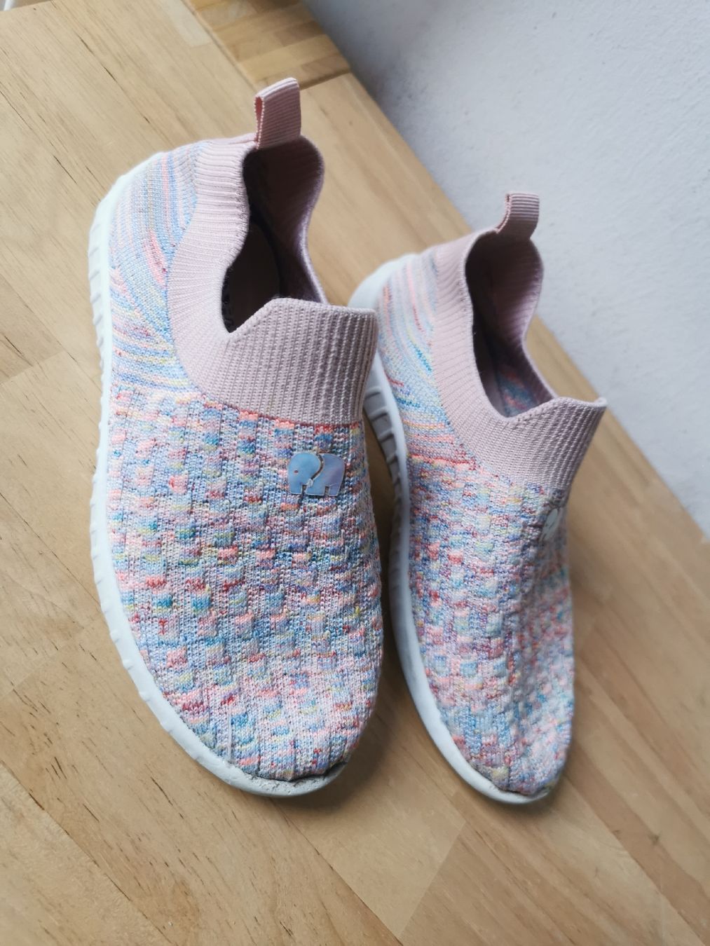 Chaussures filles: Elefanten finken – D'occasion à Gipf-Oberfrick par JVB