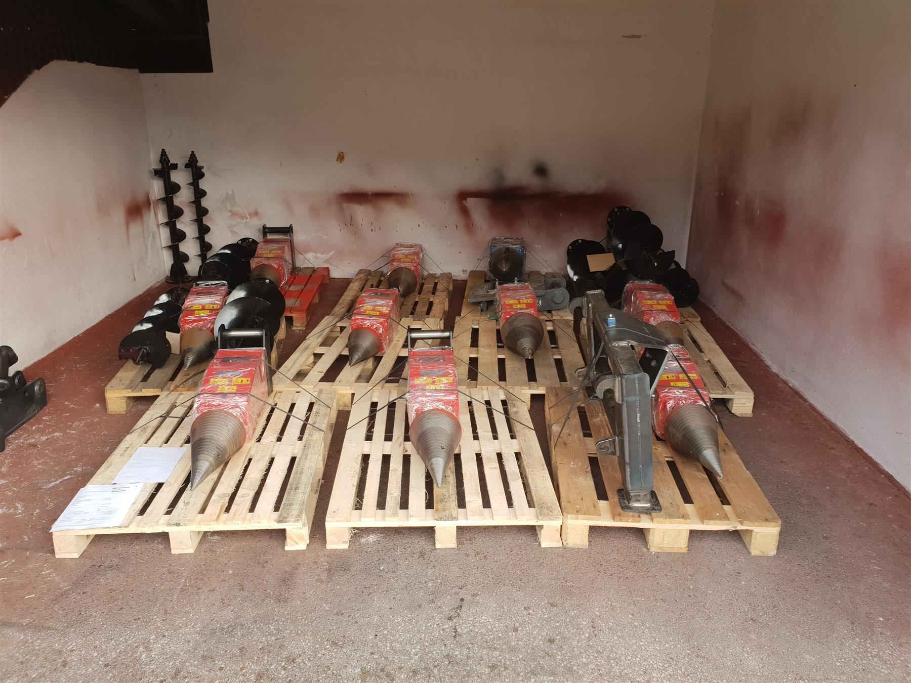 Escavatori: Triebwerk Erdbohrer Kegelspalter Bagger – Nuovo e nell'imballaggio originale da Les Ponts-de-Martel venduto da SpalterRobert 7