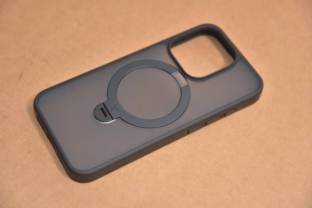 Apple Covers & Schutzfolien: iPhone 15 Pro Case Torras UPRO Ostand Matte – Neu (gemäss Beschreibung) aus Basel von Bertob 1