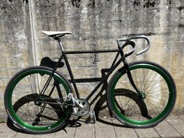 Fixie Fahrrad Hammerschlag Farbe Deepwheels gute Zustand