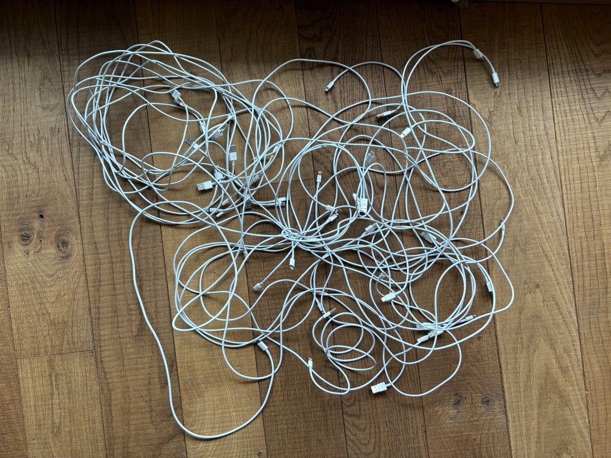Apple Cavi: Lightning Kabel 22 Stk. – Usato da Zürich venduto da Mrnice 1