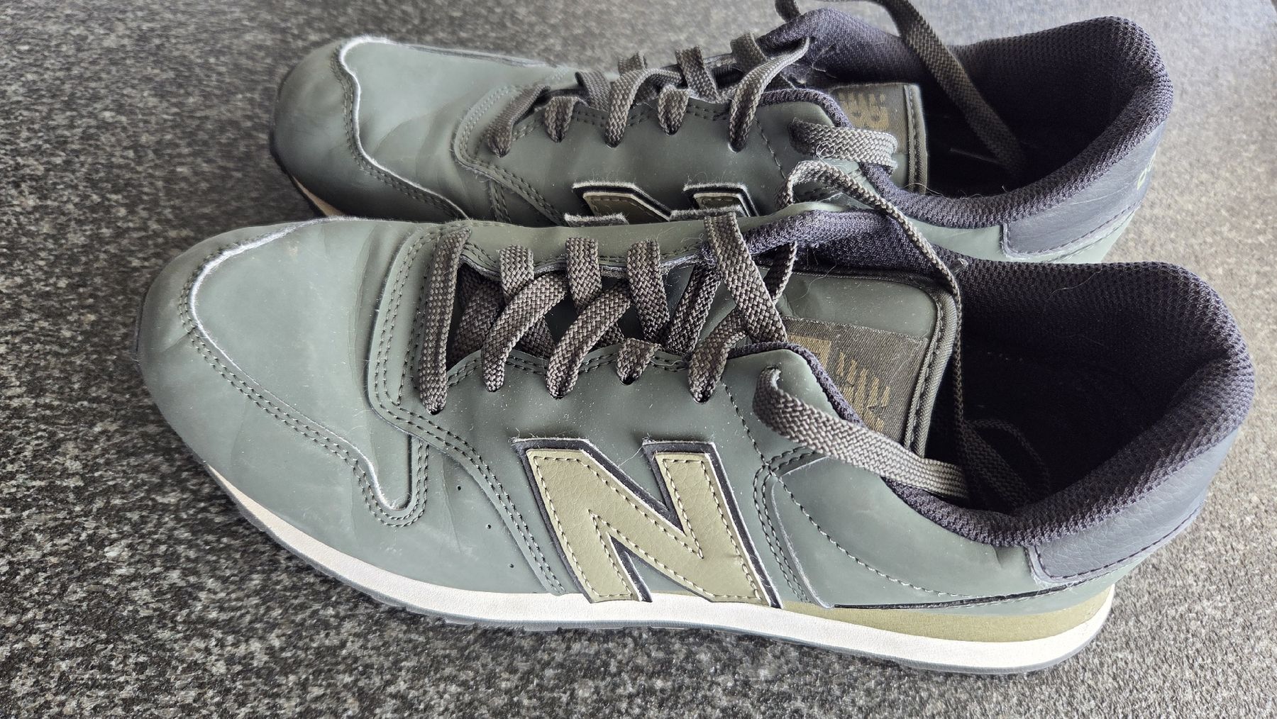 New Balance Chaussures hommes: New Balance 500 – D'occasion à Le Pâquier-Montbarry par Gruyere77 1