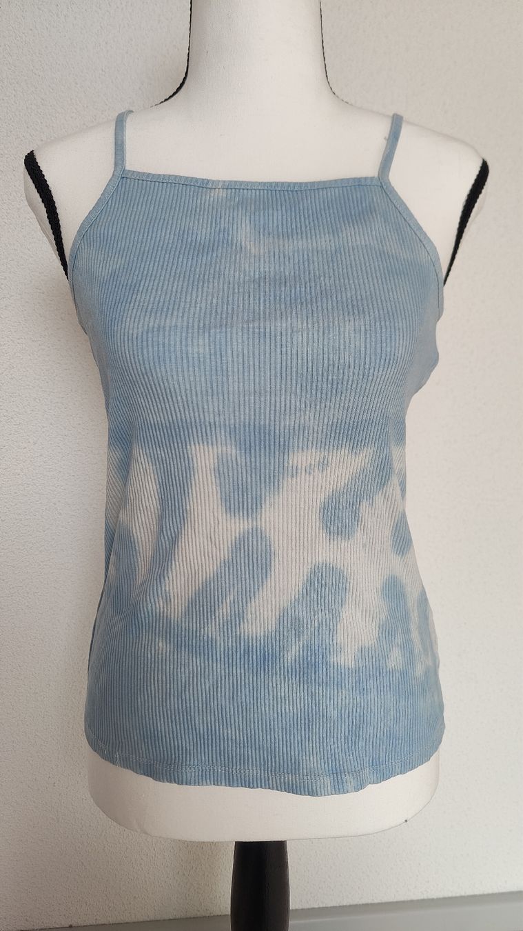 Tops: Chicoree Gr. M – Gebraucht aus Giffers von Abzsul