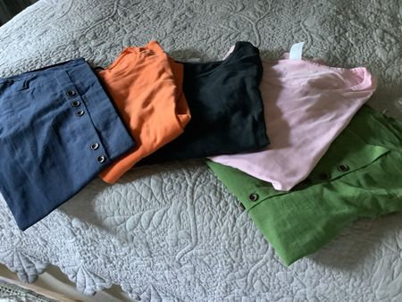 5 Sommer T-Shirts und Blusen, verschiedene Farben, Top!