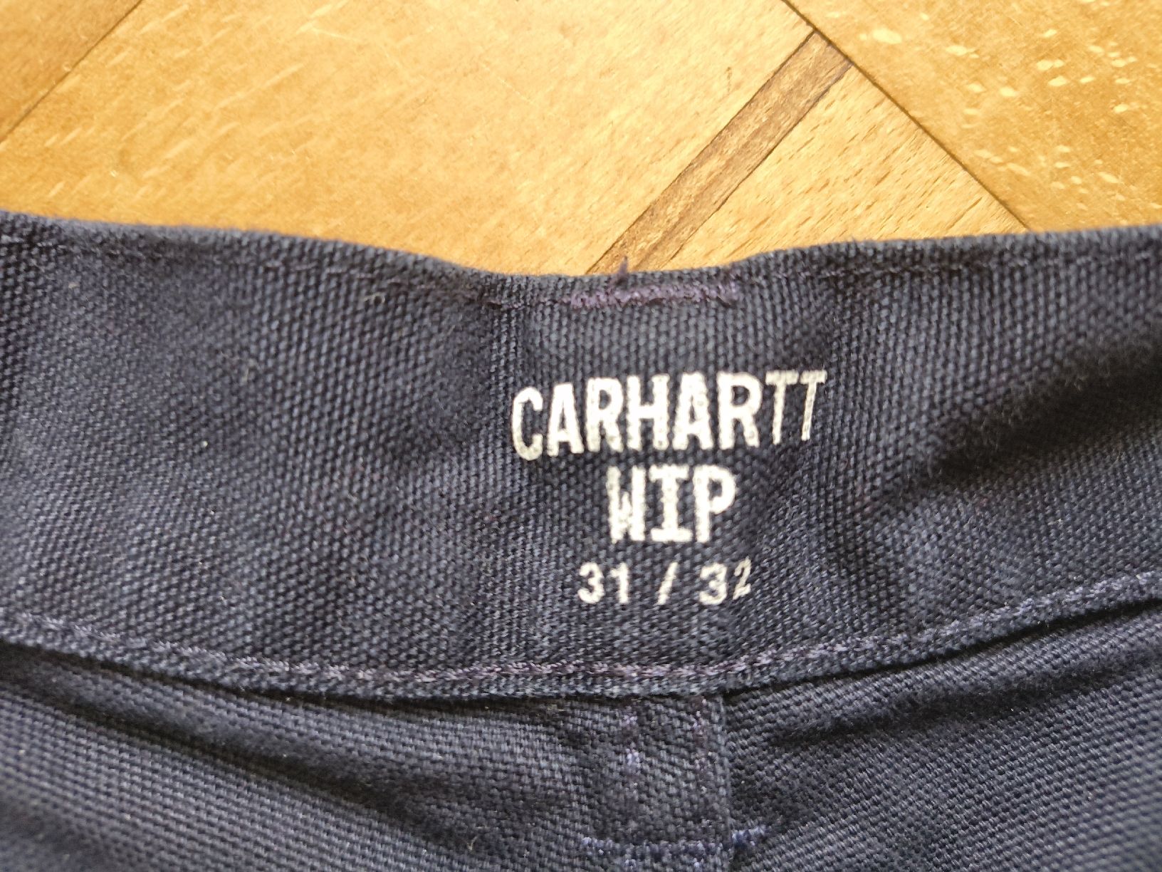 Carhartt Pantaloni: Carhartt Hose Navy 31/32 – Usato da Bern venduto da jkn_mw8c 4