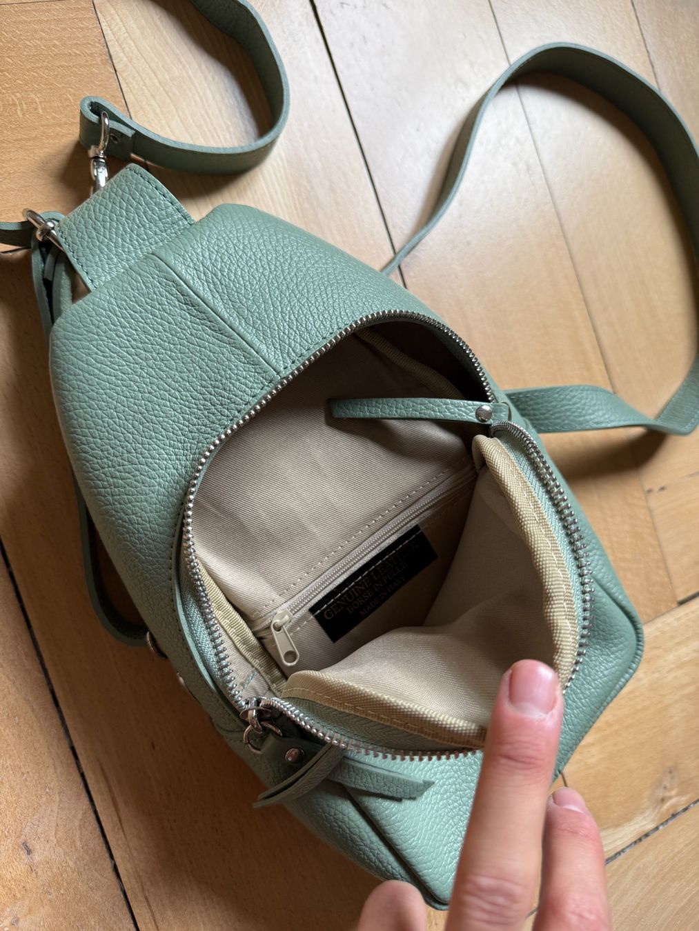 Zaini: Leder Rucksack mintfarben klein – Usato da Zürich venduto da Diazaio 2