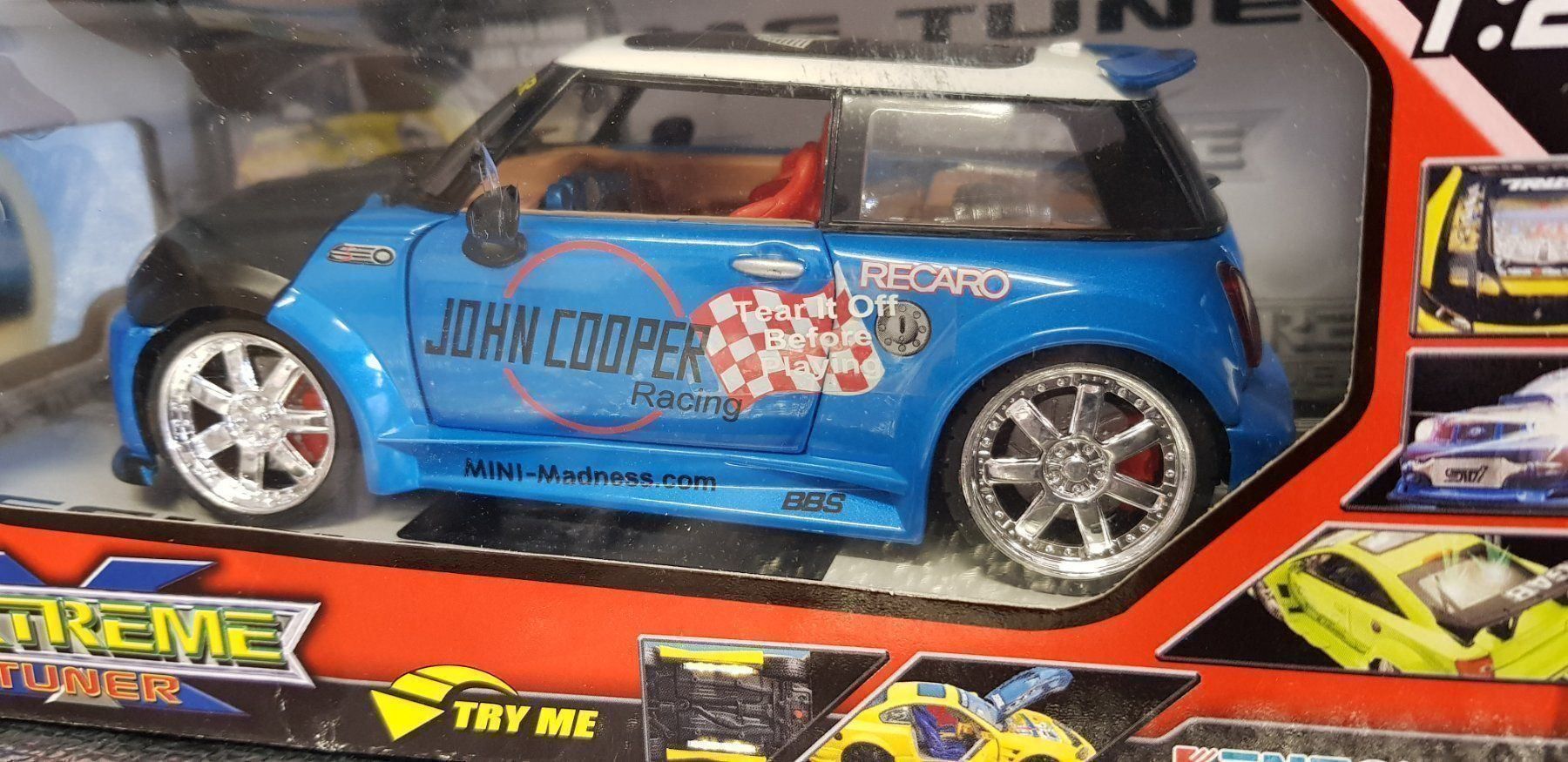 Modellini d'auto: 1:24 Mini John Cooper Kentoys – Nuovo e nell'imballaggio originale da Fribourg venduto da 911cc 2