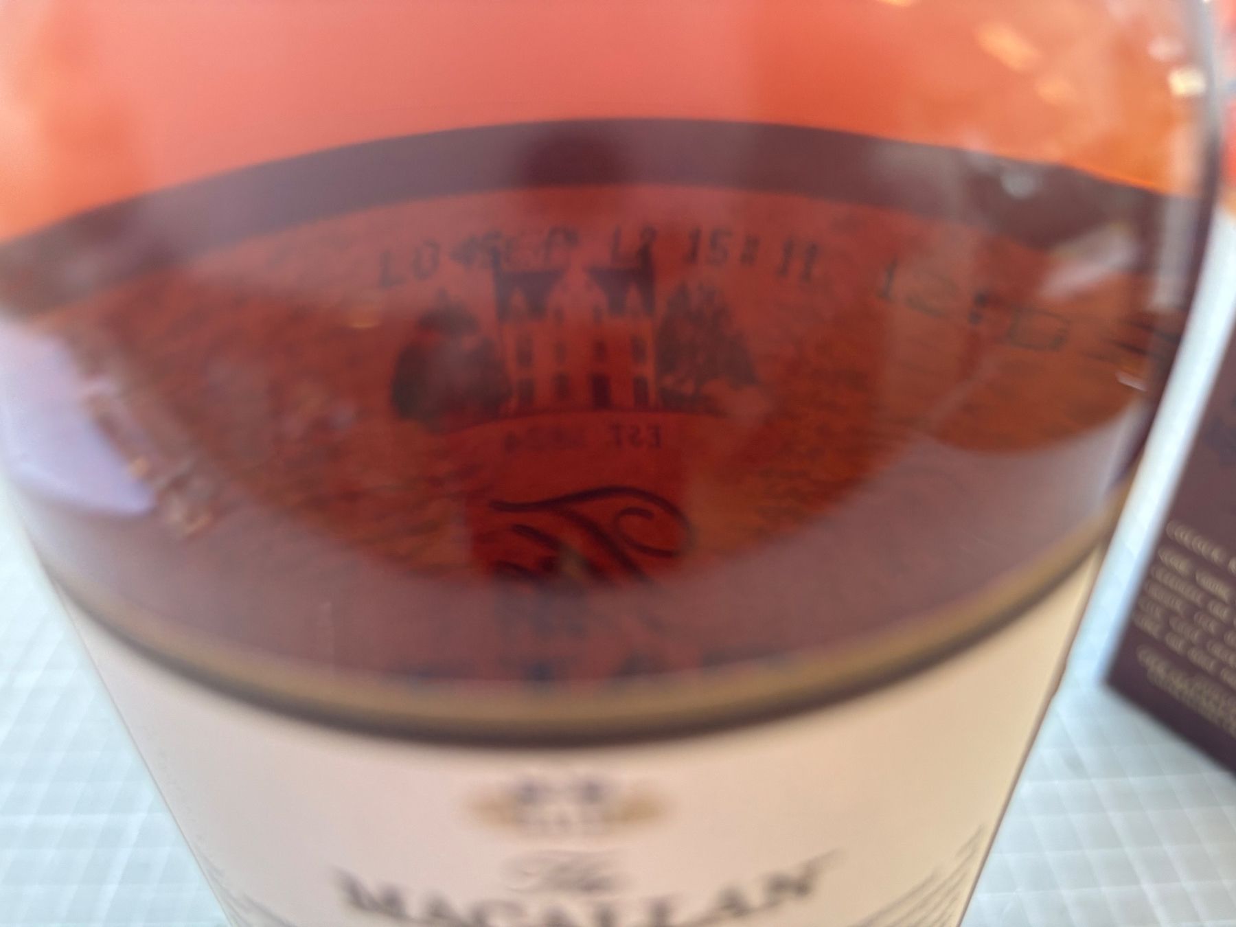 Macallan Spirituosen: Macallan 12y Old Label – Neu und originalverpackt aus Flawil von Pirar 5