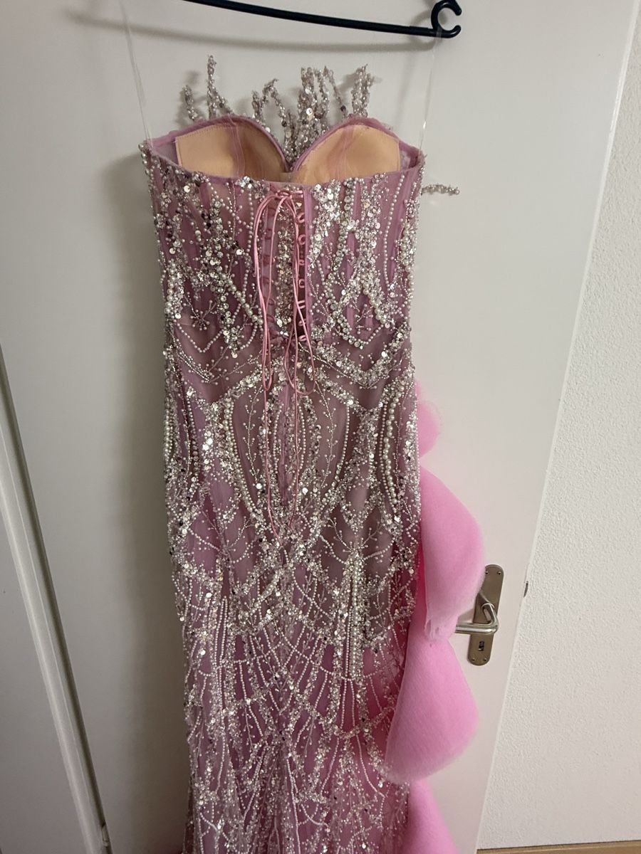 Robes: Abendkleid Pink  – D'occasion à Bülach par Siar1 5