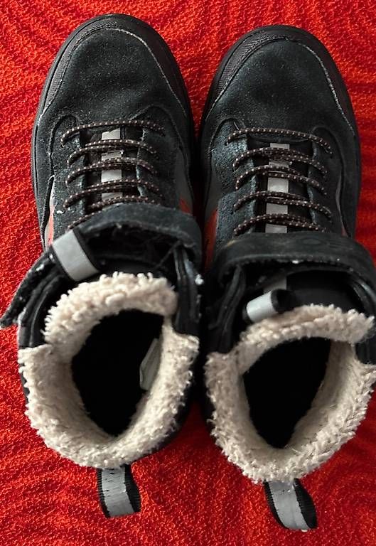 Geox Scarpe da uomo: Kinderschuhe Geox Grösse 35 – Usato da Regensdorf venduto da Piritatti 4