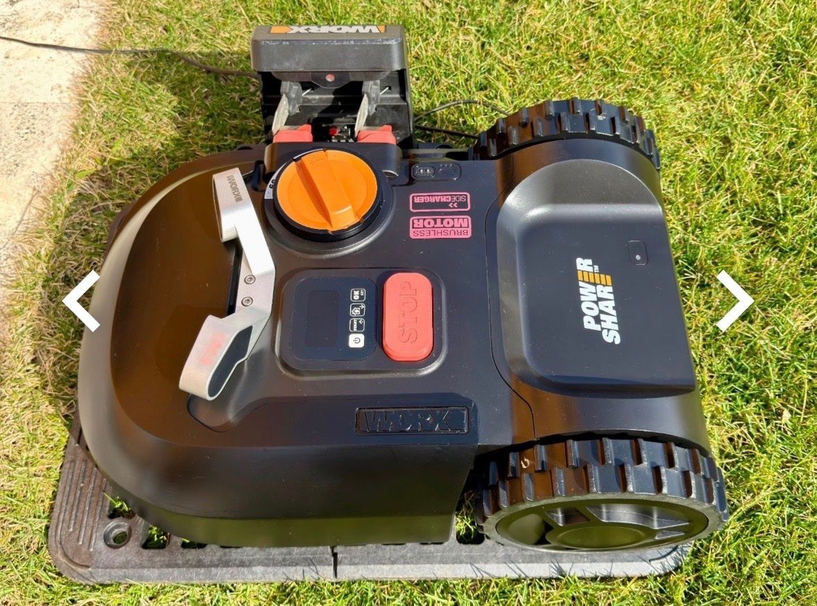 Worx Rasenmäher: Worx Landroid M500 WR141E / Garage, Radiolink, ACS-Modul – Gebraucht aus Pfaffnau von syl_t6kf