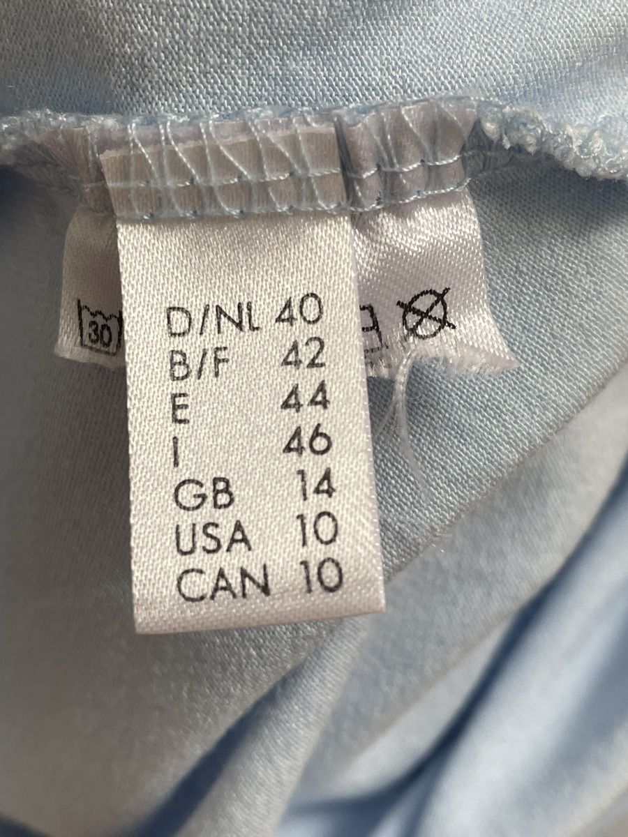 Rabe T-shirt: Schönes Viscose Shirt RABE 40 – Usato da Zürich venduto da Pamuk04 5