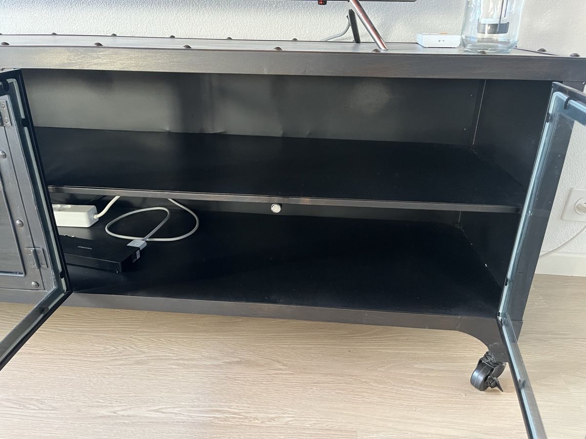 Kare TV Möbel: Mobile TV industrial Style – Gebraucht aus Comano von Sandritti 3