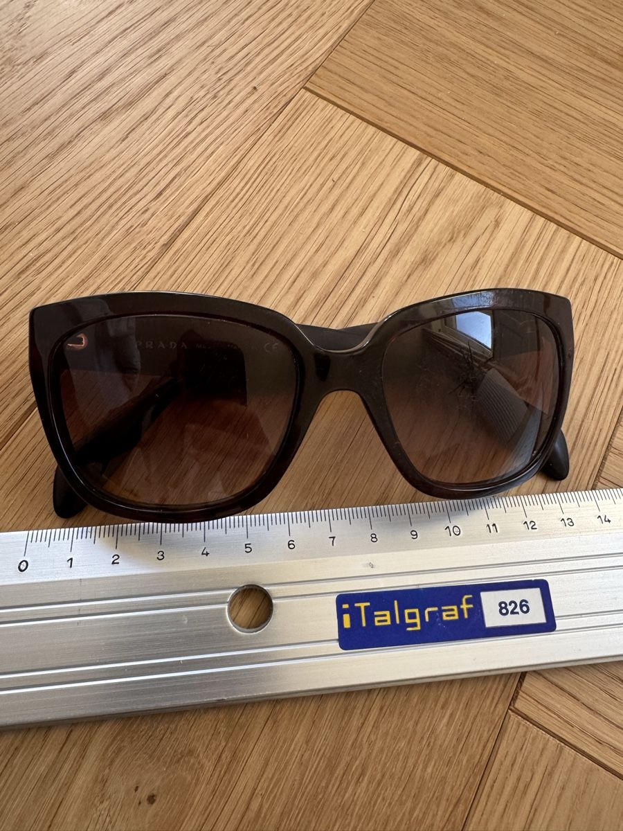 Prada Occhiali & Lenti: PRADA Sonnenbrille Damen – Usato da Zürich venduto da milenaxx 1