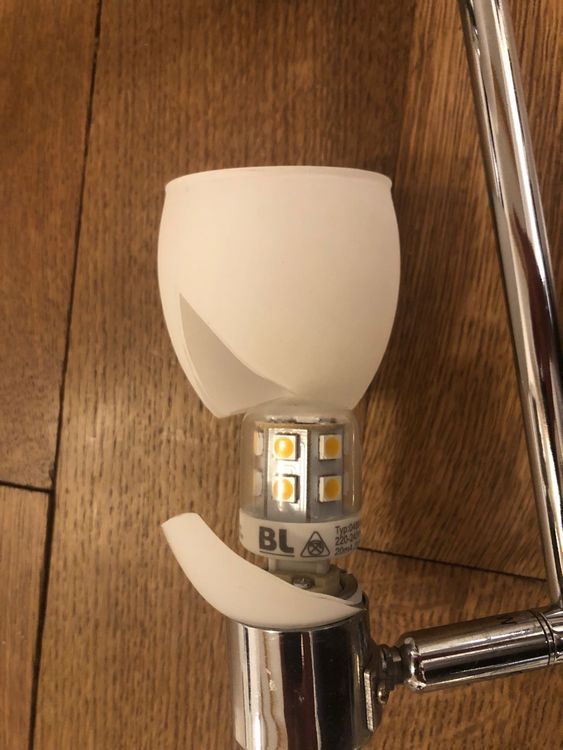 Lustres & lampes de plafonds: Briloner Leuchte Armlänge 2x33cm, Total 70cm, Höhe 16cm – D'occasion à Liebefeld par heblow 4