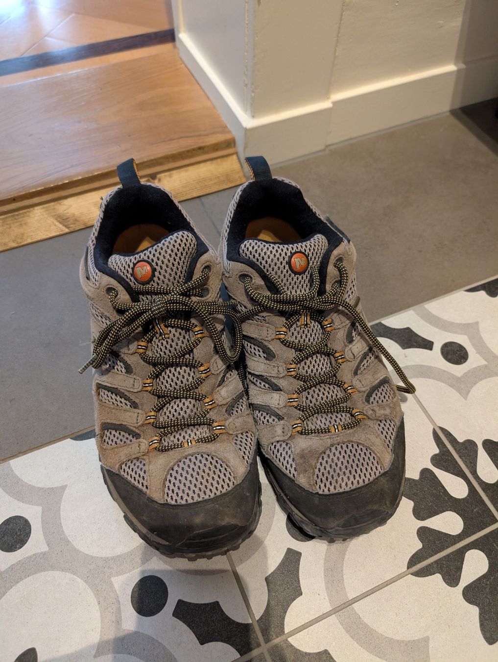 Merrell Herrenschuhe: Merell Trecking Schuhe – Gebraucht aus Zürich von lolo_rvz