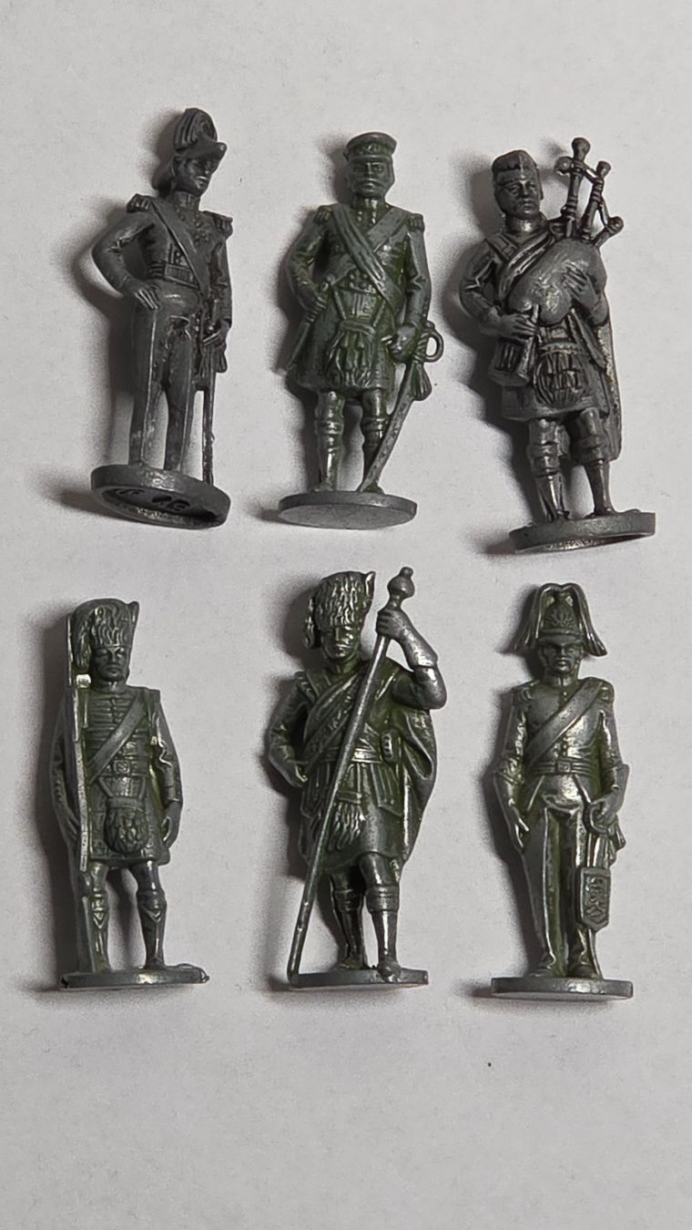 Statuette: Ü-ei Metall Schotten Eisen Set – Usato da Zürich venduto da Tobi76