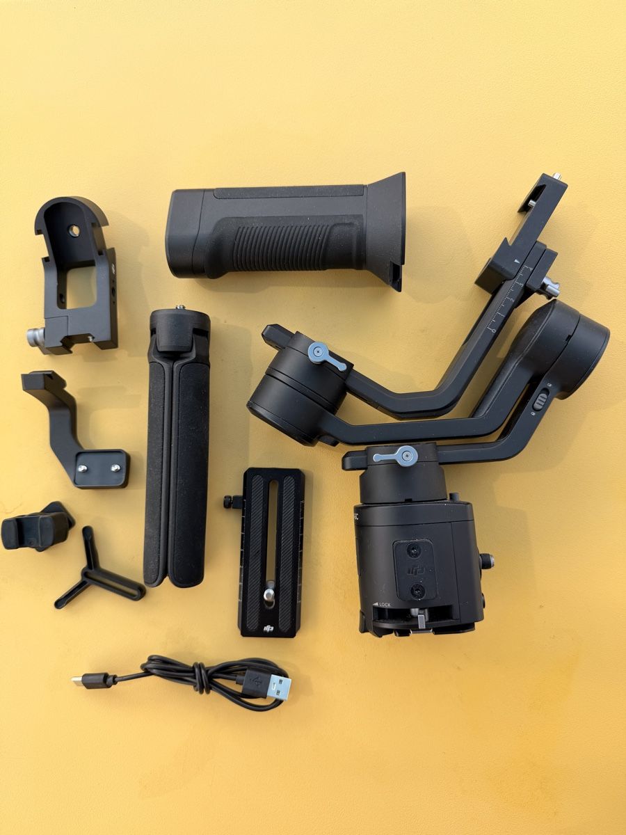 DJI Altri Accessori: DJI Ronin-SC Gimbal inkl. DJI Extra Grip Halter – Usato da Trimbach venduto da Qom