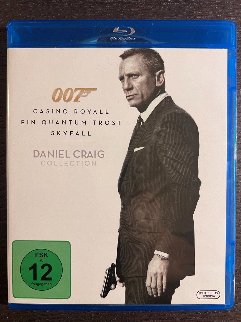 Alle DVDs: 007 Casino Royale, Ein Quantum Trost & Skyfall – Gebraucht aus Zürich von Blu-ray_ZH