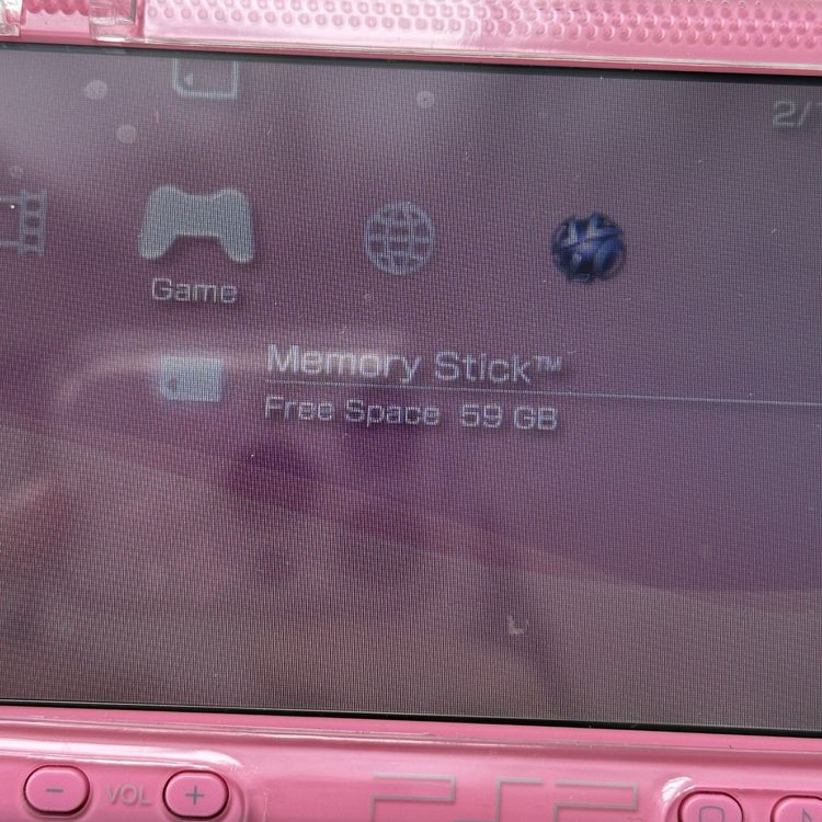 Sony PSP-1004 Rosa mit CFW + 8 Spiele (Gebraucht) in Givisiez für CHF ...