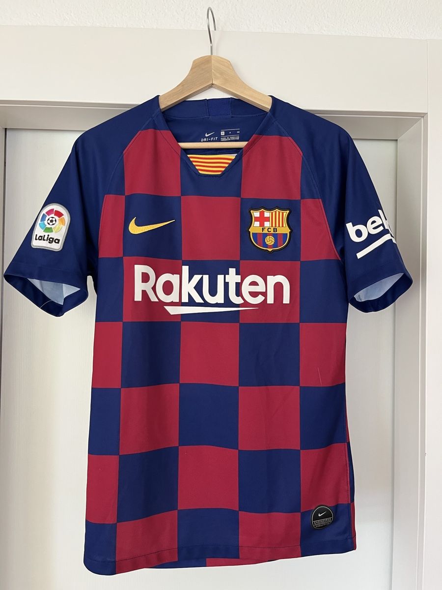 Nike Scarpe, pantaloni & magliette da ginnastica: Fc Barcelona 2019 – Usato da Berikon venduto da suebro