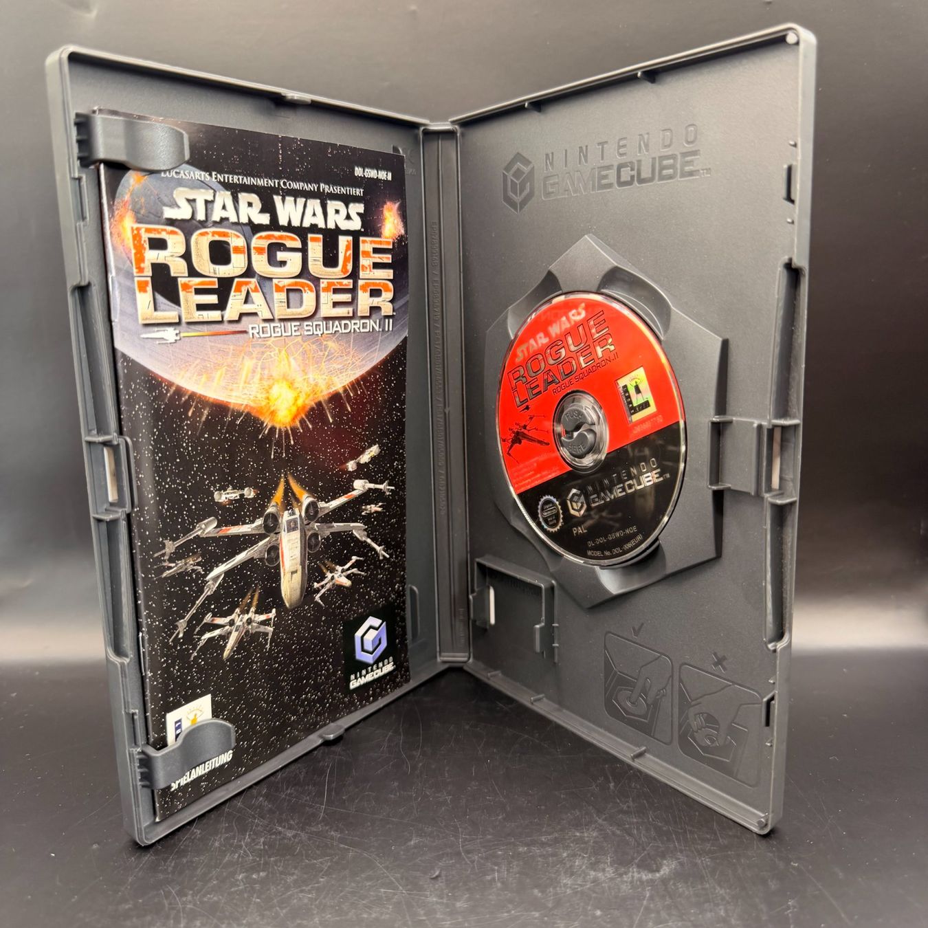 Nintendo Giochi: Star Wars Rogue Leader Gamecube – Usato da Düdingen venduto da Nerdworld 2