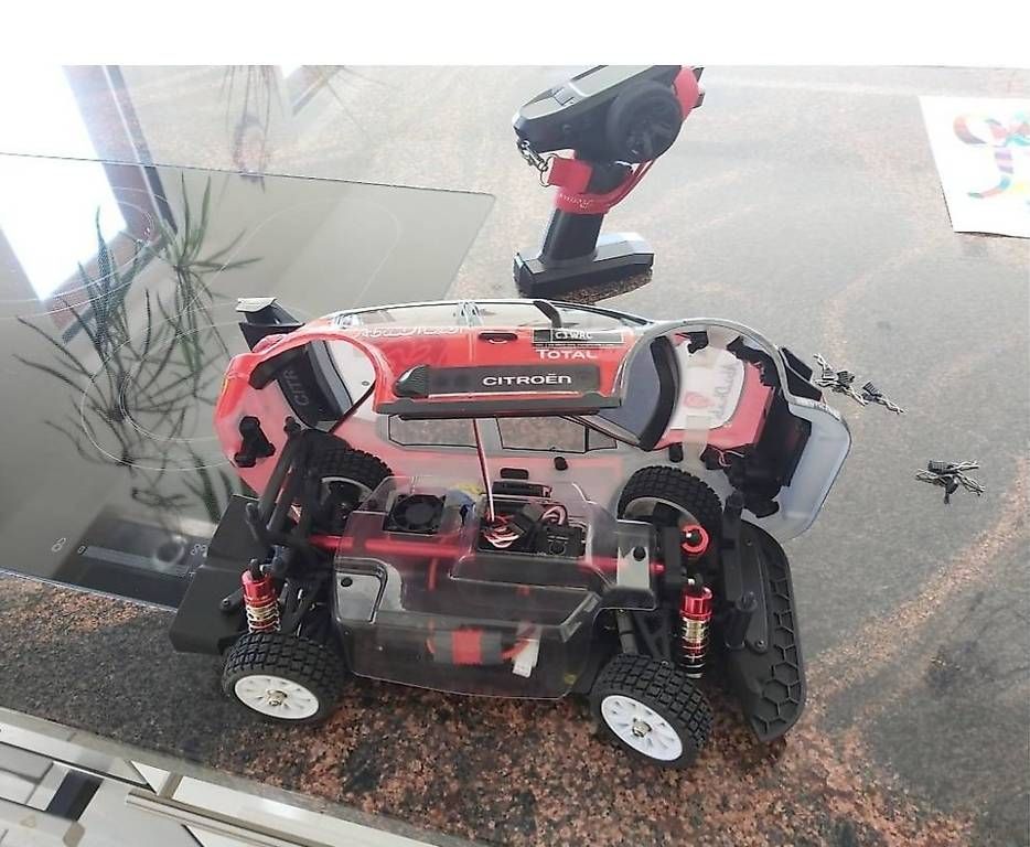 Modellismo RC: RC Auto Neu 1:14 bis 65 km/h – Usato da Stalden (Sarnen) venduto da chr_s5xx 4