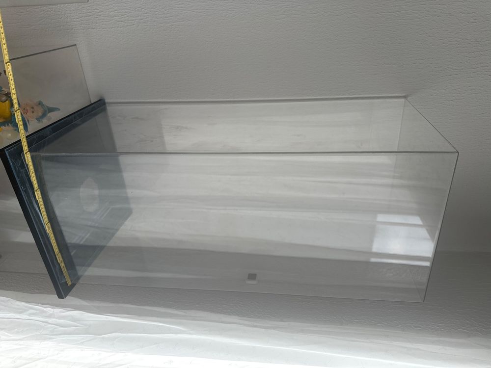 Vitrine Plexiglas Et Socle Bois - Hauteur 50 Cm - Protection Objets