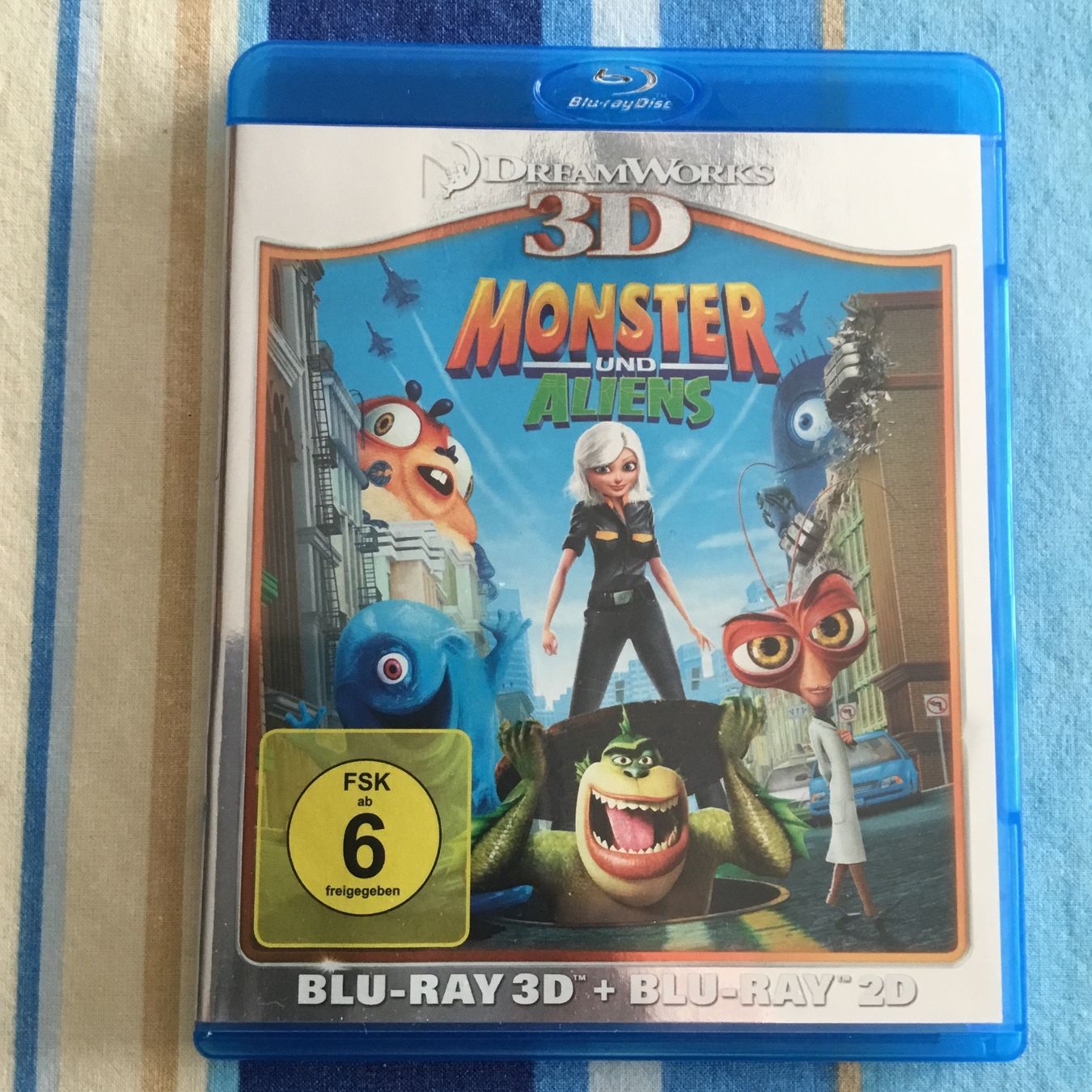 Alle DVDs: Monster und Aliens Blu Ray 3d + 2D – Neu (gemäss Beschreibung) aus Blauen von