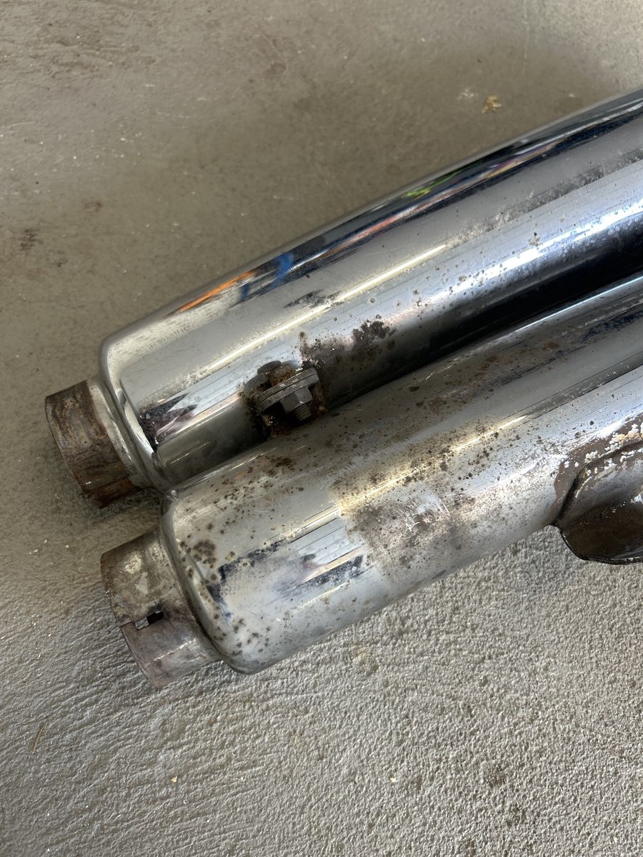Harley-Davidson Sistemi di scarico: Harley-Davidson Auspufftöpfe Vrod – Usato da Flaach venduto da san_76hb 1