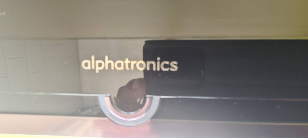 Fernseher: 22 Zoll Camping TV Alphatronic mit DVD – Gebraucht aus Meisterschwanden von Idefix48 4