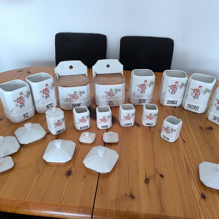 Barattoli: Lot de pots à épices – Usato da Corsier-sur-Vevey venduto da fam_fvp8