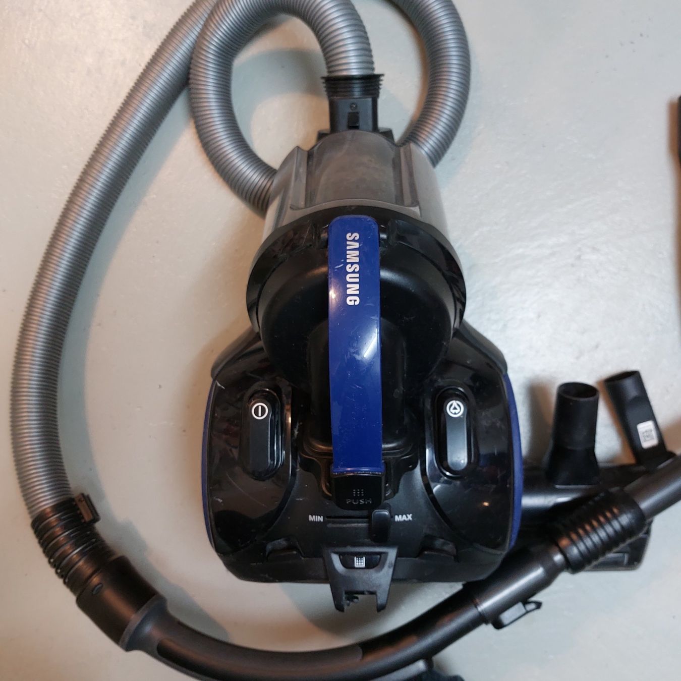 Samsung Aspirapolveri & Accessori: Staubsauger Samsung – Usato da Reinach BL venduto da cat_s72g 1