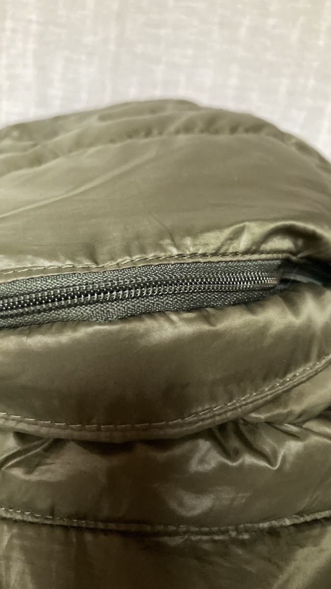 Esprit Giacche: Pufferjacke Esprit – Usato da Läufelfingen venduto da petit-nicola 4