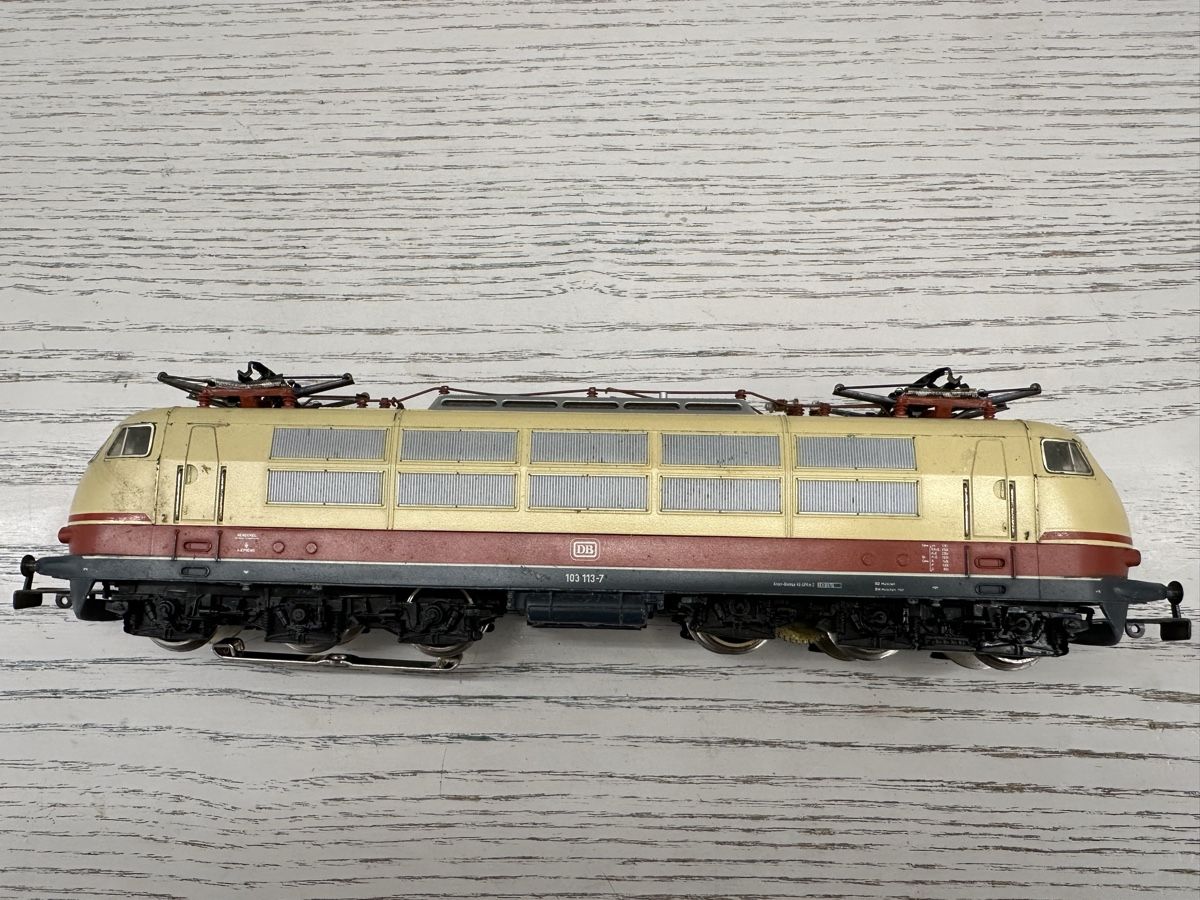 Märklin Modellini di ferrovie: Märklin 3054 DB BR 103 – Usato da Lupsingen venduto da New-Haven 2