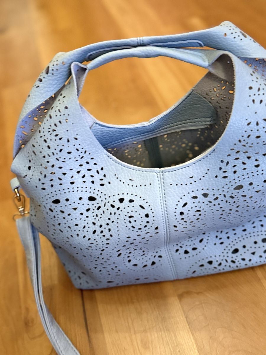 Borse da donna: Hellblaue Damen Handtasche mit Muster - Sommerlich! – Usato da Glattbrugg venduto da Toya77 4