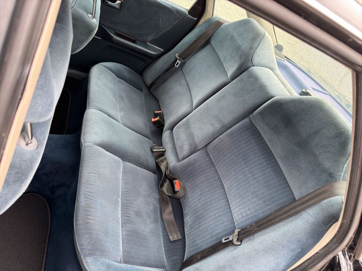 Audi Automobili: Audi 90 2.3 20V Quattro – Usato da Brunnen venduto da ese_w9t2 7