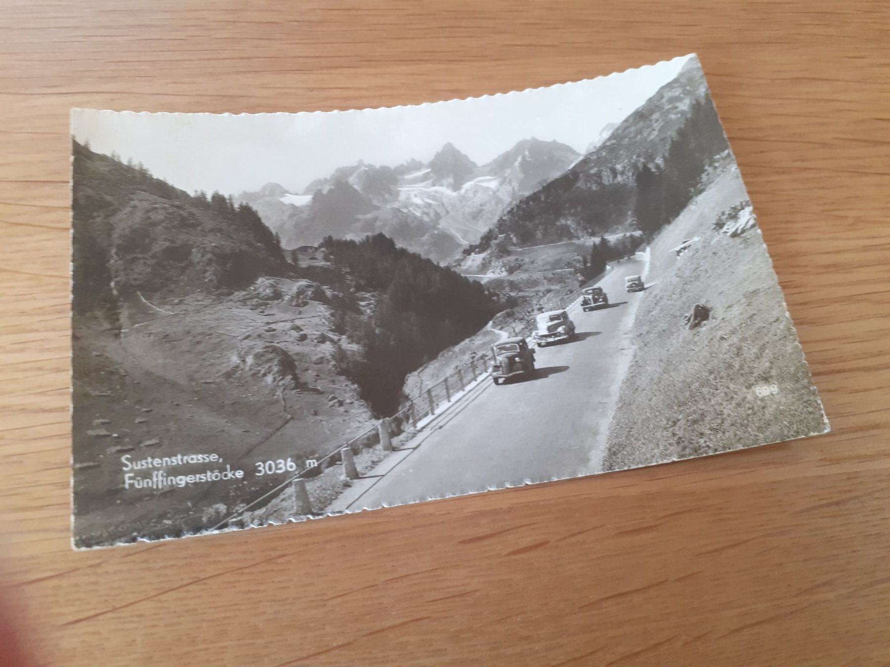 Cartes postales: SUSTENSTRASSE - REST. SUSTENPASSHOEHE - OLDTIMER – D'occasion à Winterthur par Ornyx7