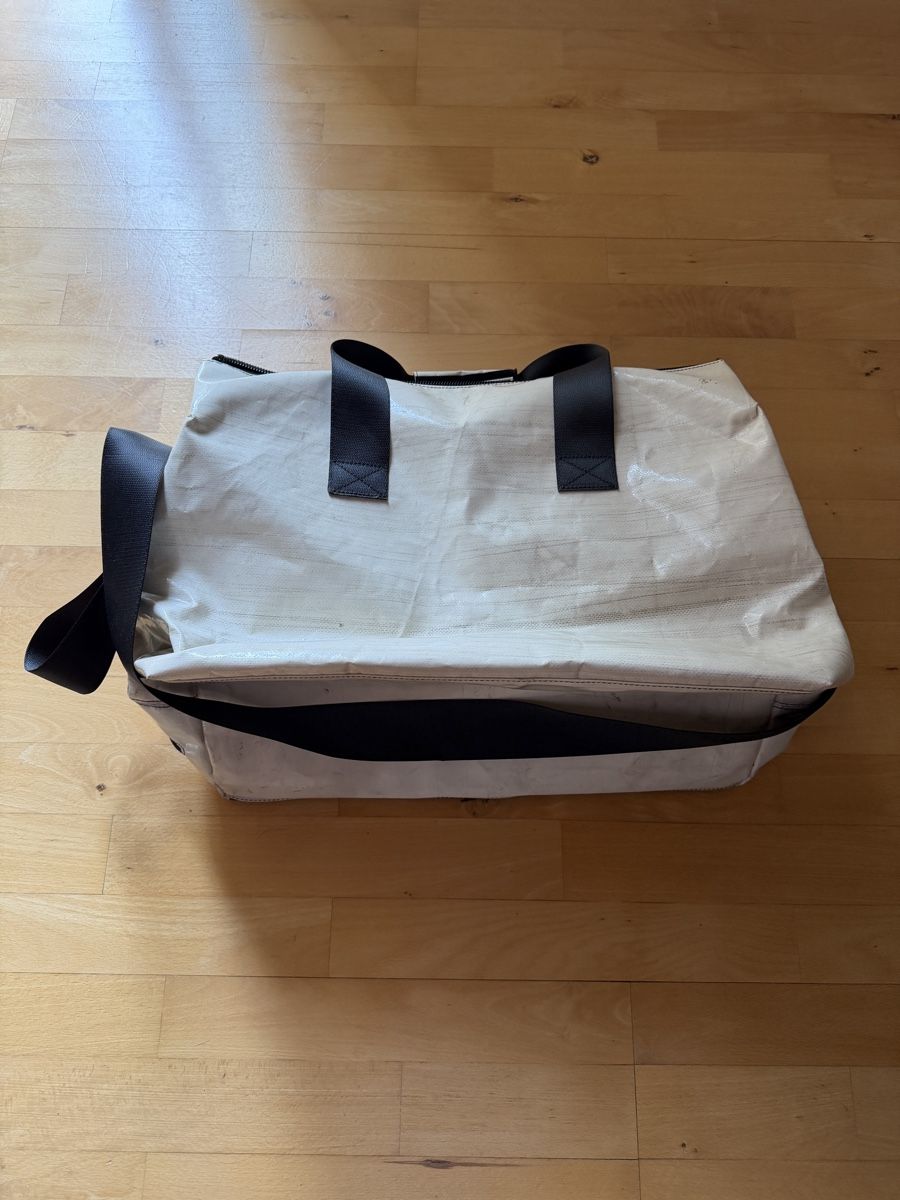 Freitag Taschen: FREITAG-tasche F45 Lois – Gebraucht aus Rapperswil SG von dombos 1