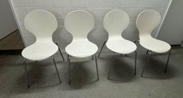 4 Stühle in der Art Arne Jacobsen