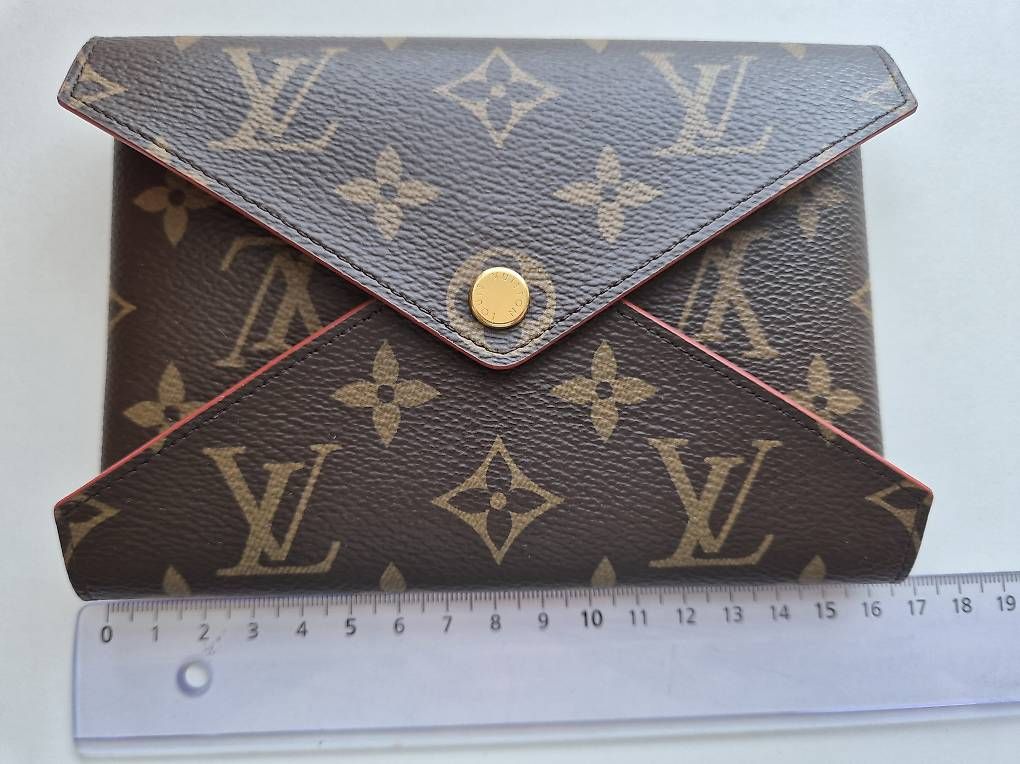 Louis Vuitton Portafogli: Louis Vuitton Kirigami Medium – Usato da Wetzikon ZH venduto da anci06