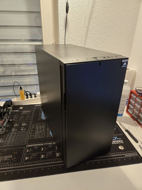 Fractal Design R5 Gedämmt (Gebraucht) in Diepoldsau für CHF 17 – nur ...