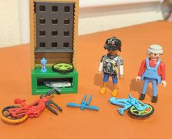 Playmobil Fahrradwerkstatt mit Figuren und Zubehör