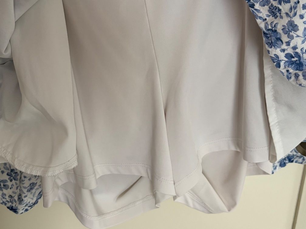 Hollister Vestiti: Hollisterkleid blaue Blümchen – Usato da Wollerau venduto da sid_g2jc 2